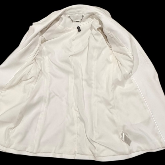 White House Black Market White Jeweled Button Blazer EUC - Picture 4 of 11